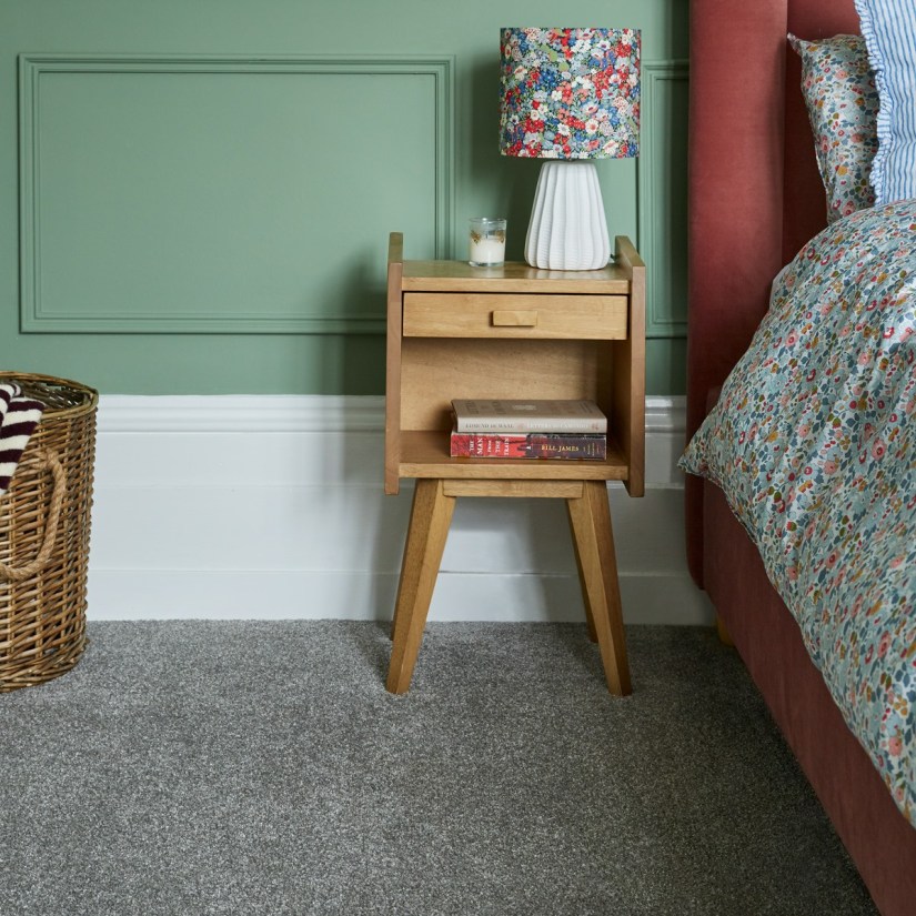 Apollo Elite heard wearing carpet for bedrooms