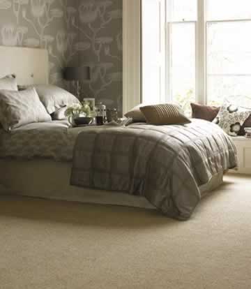 Lovely cream bedroom carpet